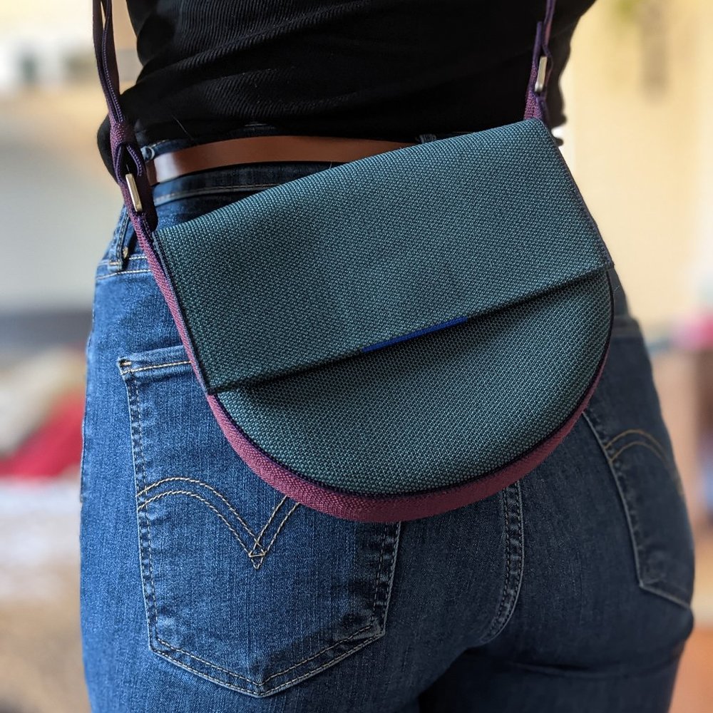 Rothy's Saddle Bag | Deep Spruce